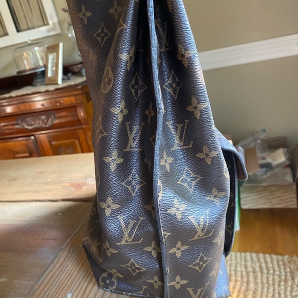 Louis Vuitton Métis Hobo - good condition, Comes with shoulder strap. - Picture 8 of 10
